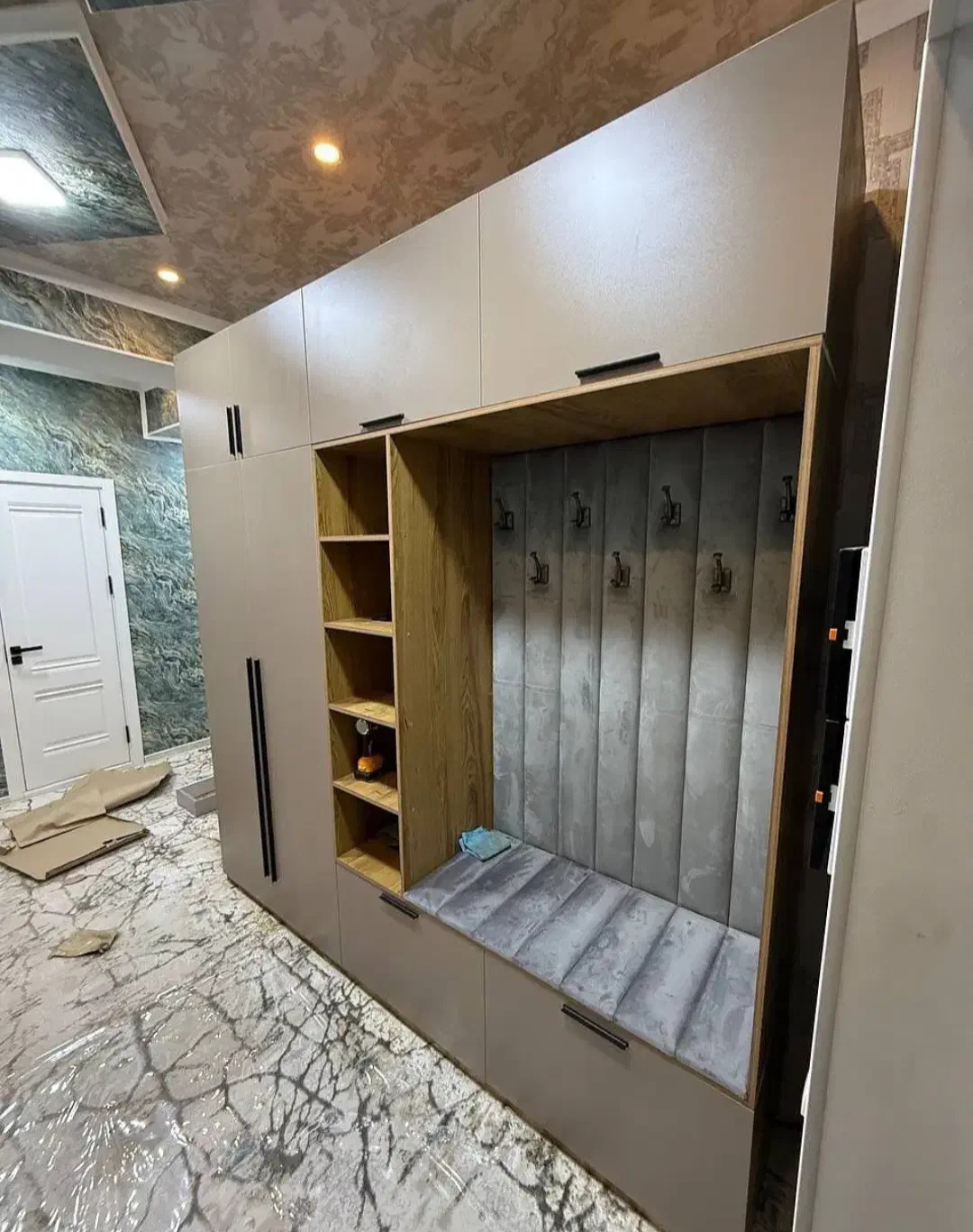 کابینت مشکی